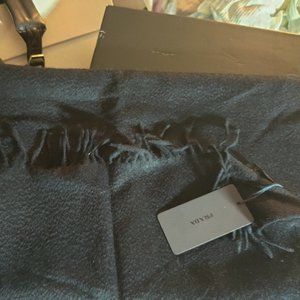 PRADA Cashmere Pashmina/scarf unisex. Made in Italy